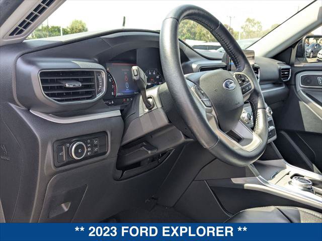 Certified 2023 Ford Explorer XLT w/ Equipment Group 202A RWD image 12