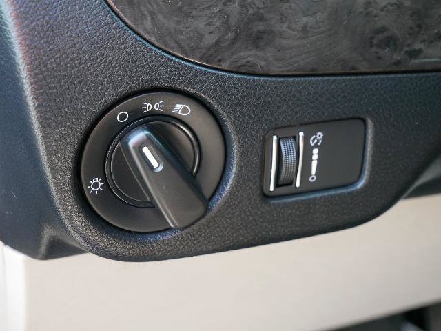 Used 2019 Dodge Grand Caravan SE w/ UConnect Hands-Free Group FWD image 20
