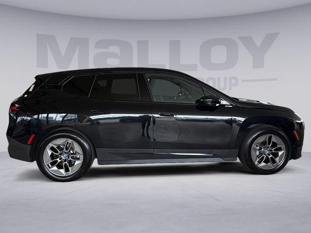 Used 2022 BMW iX xDrive50 w/ Convenience Package AWD/4WD image 6