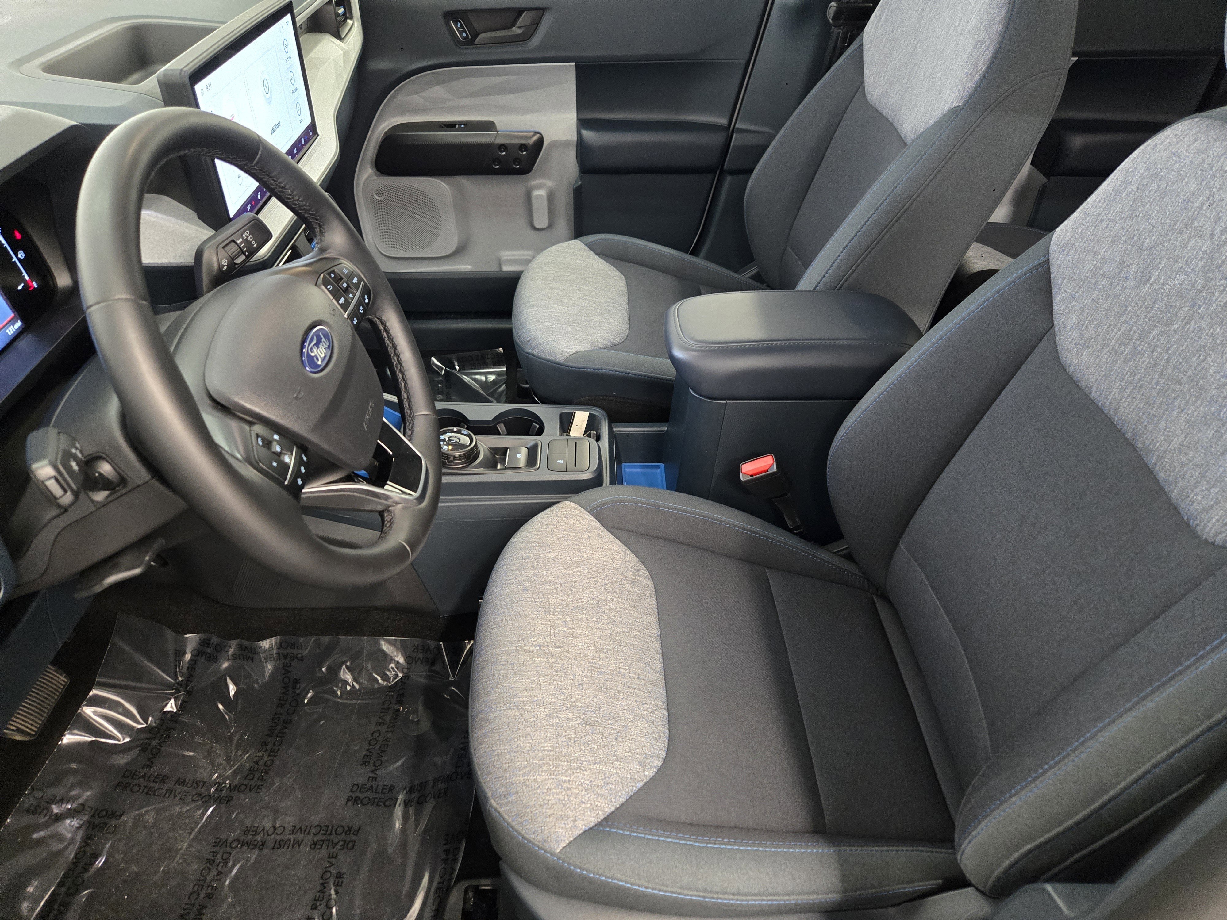 Certified 2025 Ford Maverick XLT w/ XLT Luxury Package FWD image 14