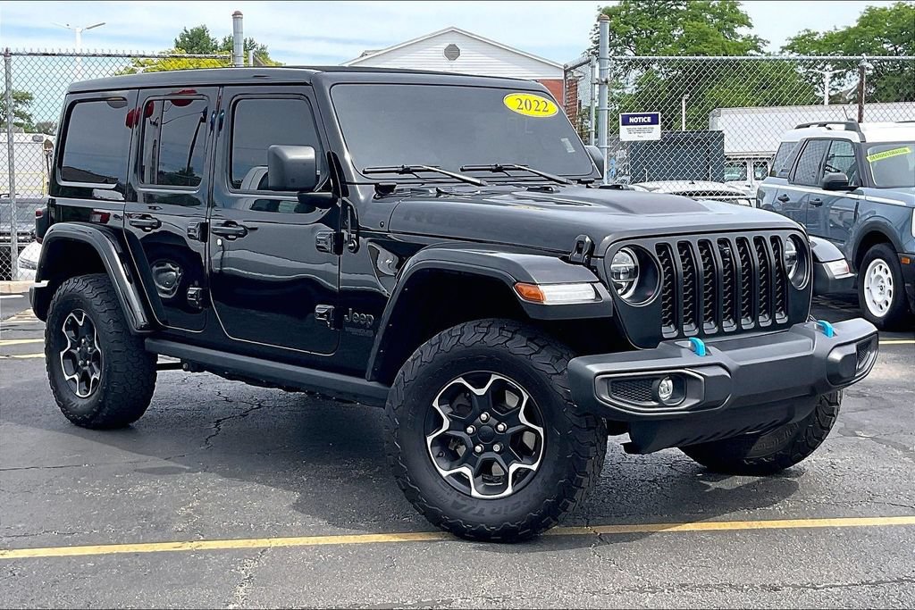 Used 2022 Jeep Wrangler Unlimited Rubicon 4xe w/ Cold Weather Group AWD/4WD image 34