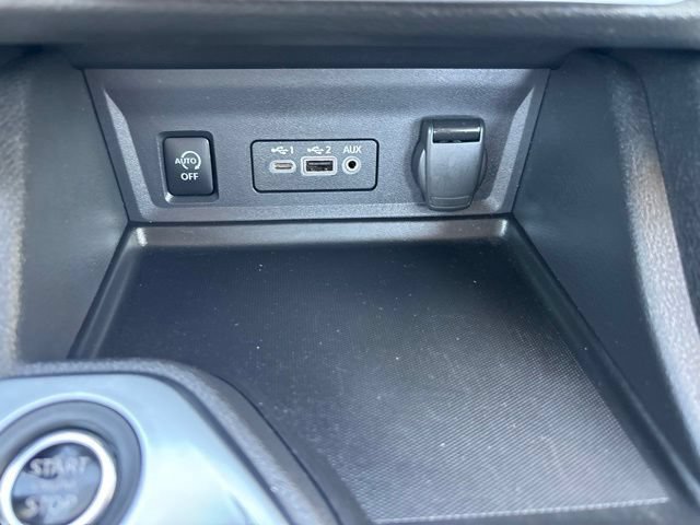 Used 2024 Nissan Sentra SV FWD image 28