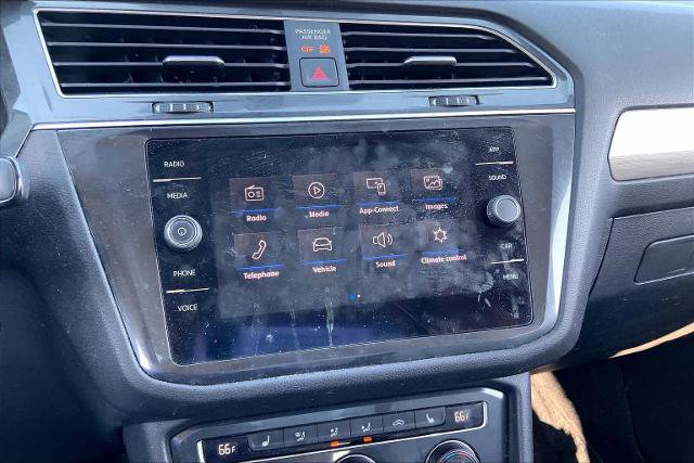 Used 2019 Volkswagen Tiguan SE FWD image 32