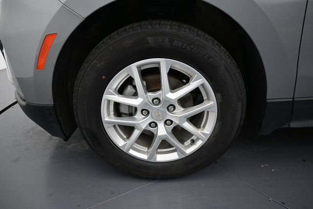 Used 2024 Chevrolet Equinox LT FWD image 9