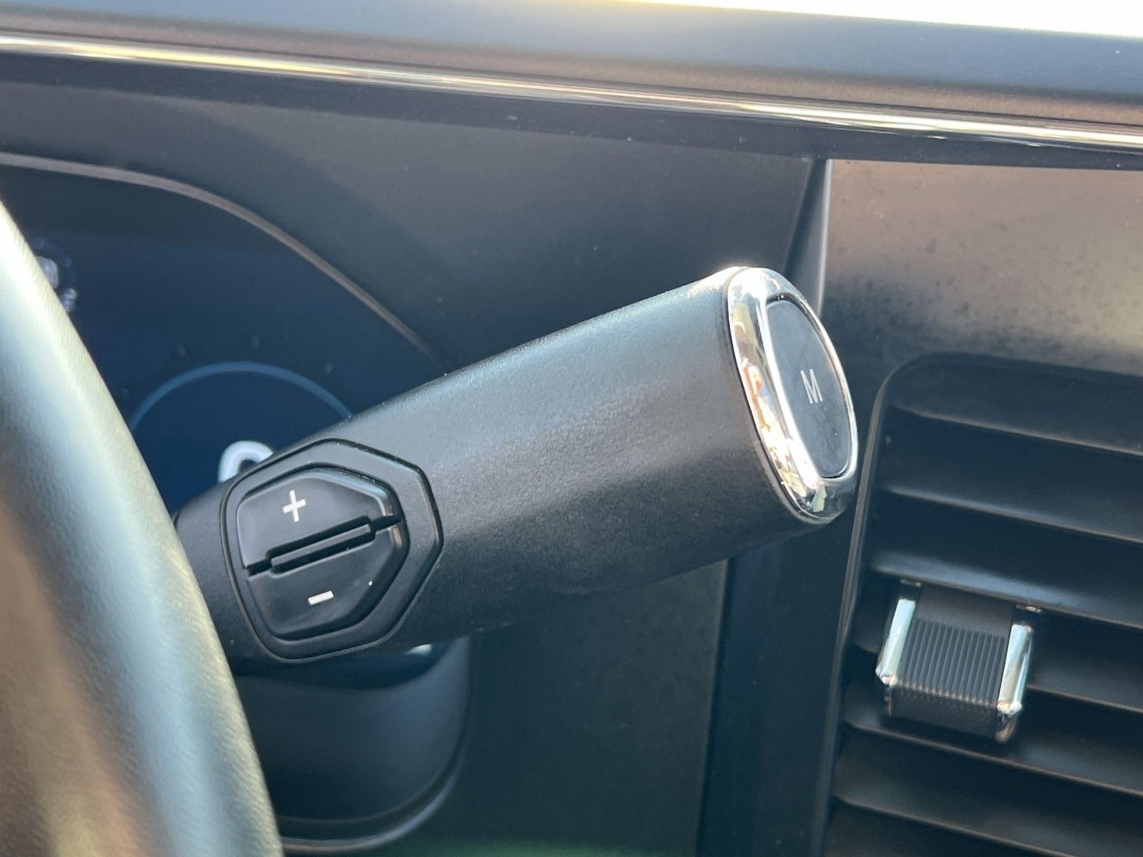 Certified 2024 Ford F250 Lariat w/ Lariat Ultimate Package image 22