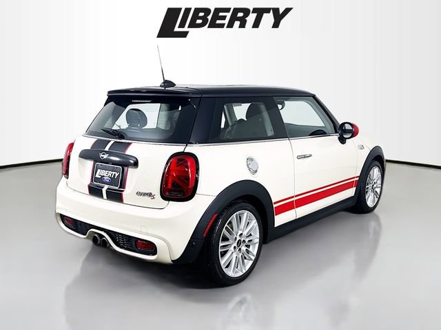 Used 2019 MINI Cooper S w/ Premium Package image 7