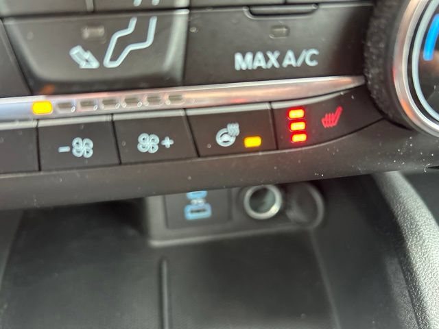 Certified 2023 Ford Escape Active AWD/4WD image 29