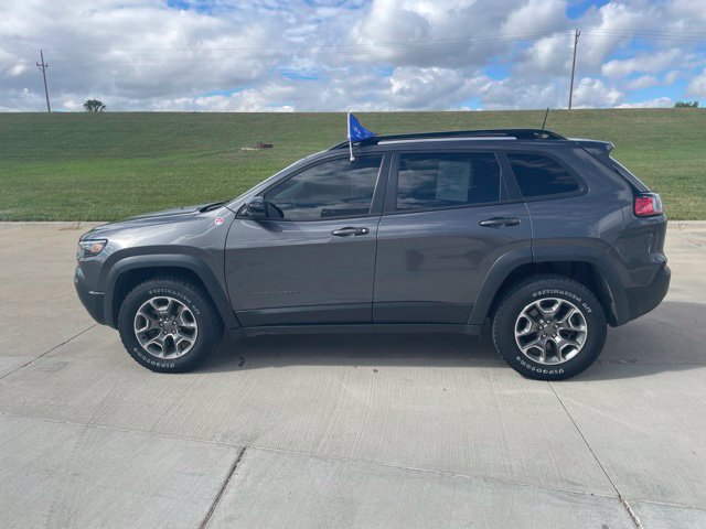 Used 2022 Jeep Cherokee Trailhawk w/ Trailer Tow Group AWD/4WD image 7
