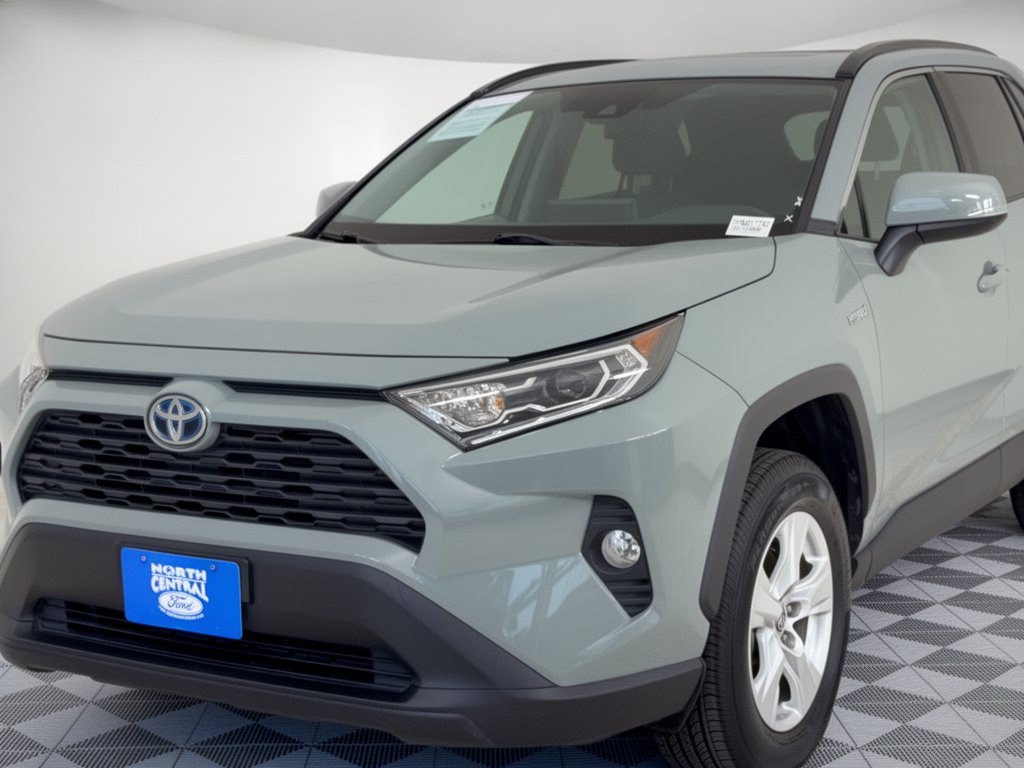 Used 2021 Toyota RAV4 XLE w/ Convenience Package AWD/4WD image 12
