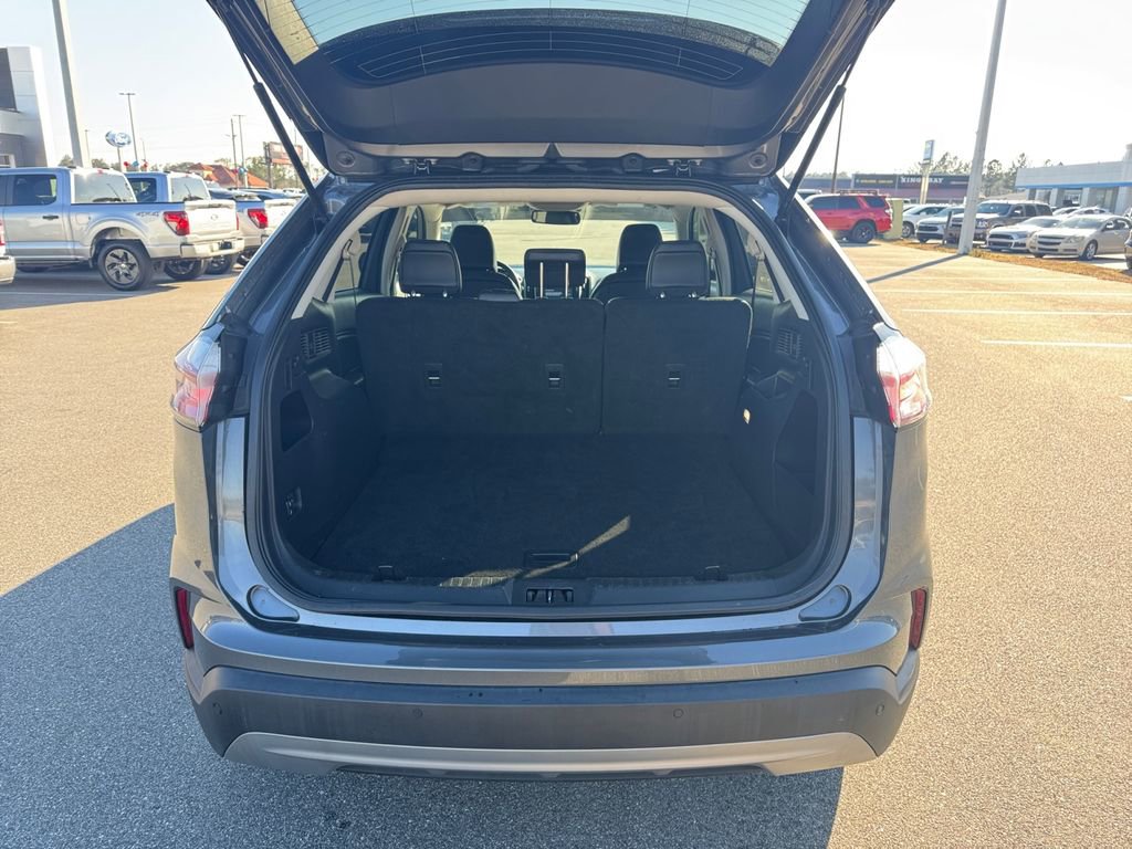 Certified 2024 Ford Edge SEL image 17