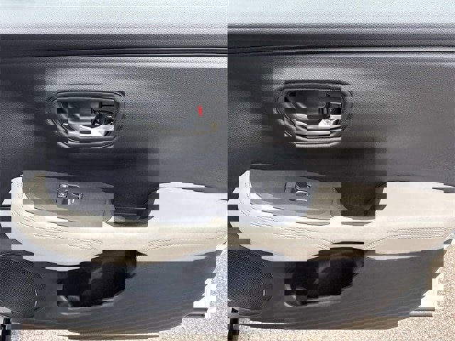 Used 2025 Honda HR-V EX-L image 21