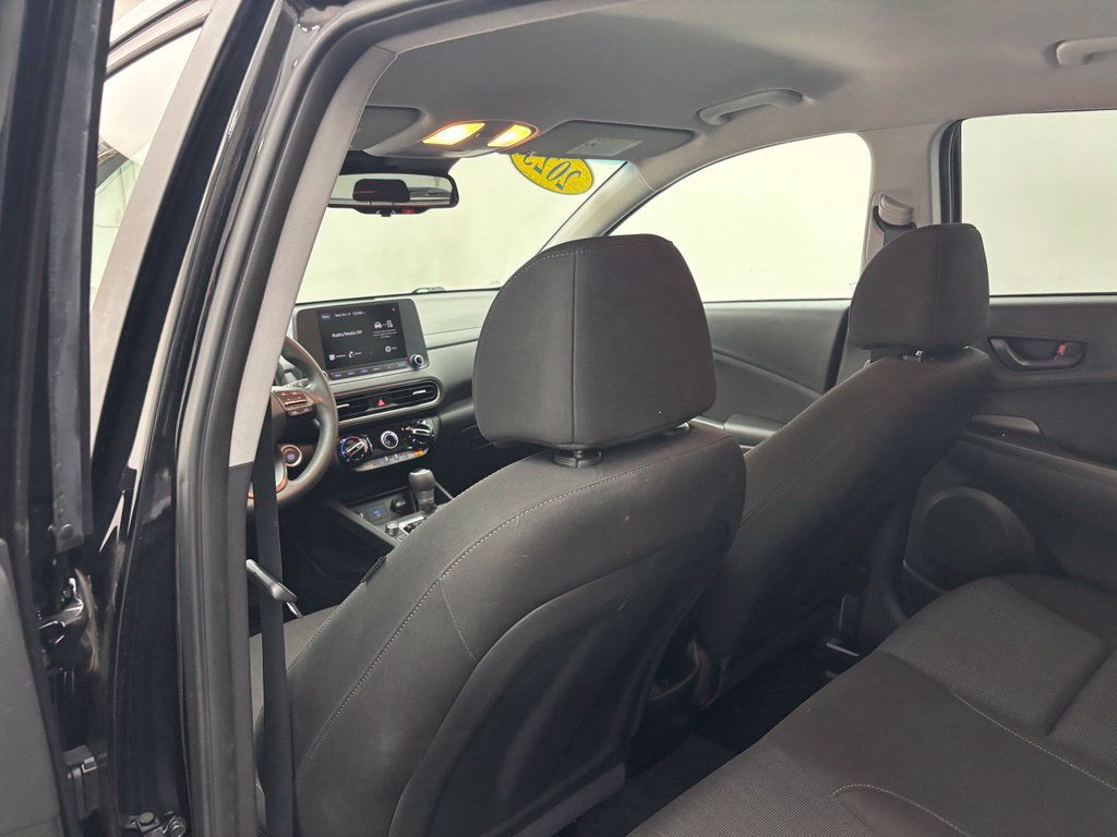Used 2023 Hyundai Kona SEL w/ Cargo Package AWD/4WD image 34