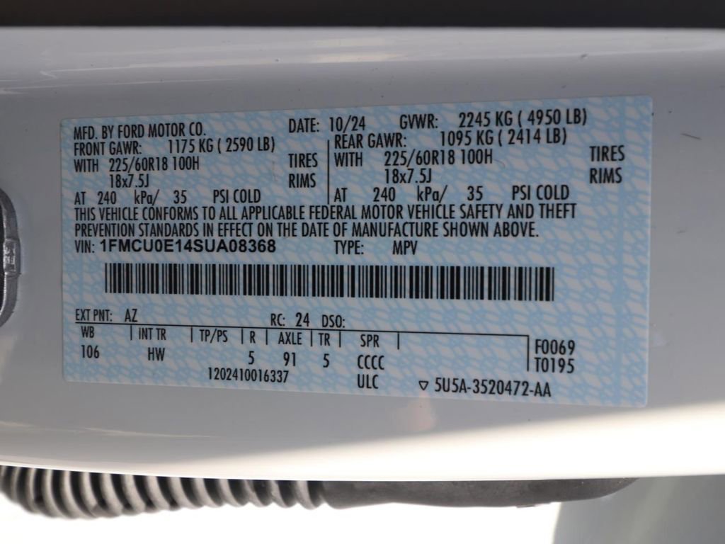 Certified 2025 Ford Escape SE FWD image 24