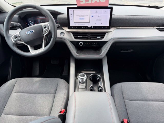 Certified 2025 Ford Explorer Active AWD/4WD image 23