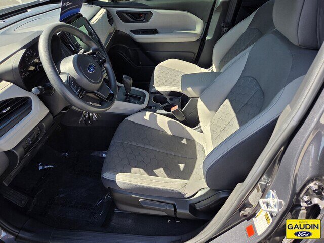 Used 2025 Subaru Forester AWD/4WD image 11