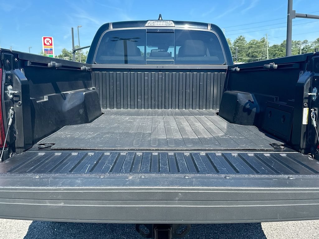 Used 2023 Toyota Tacoma SR5 w/ Technology Package AWD/4WD image 16