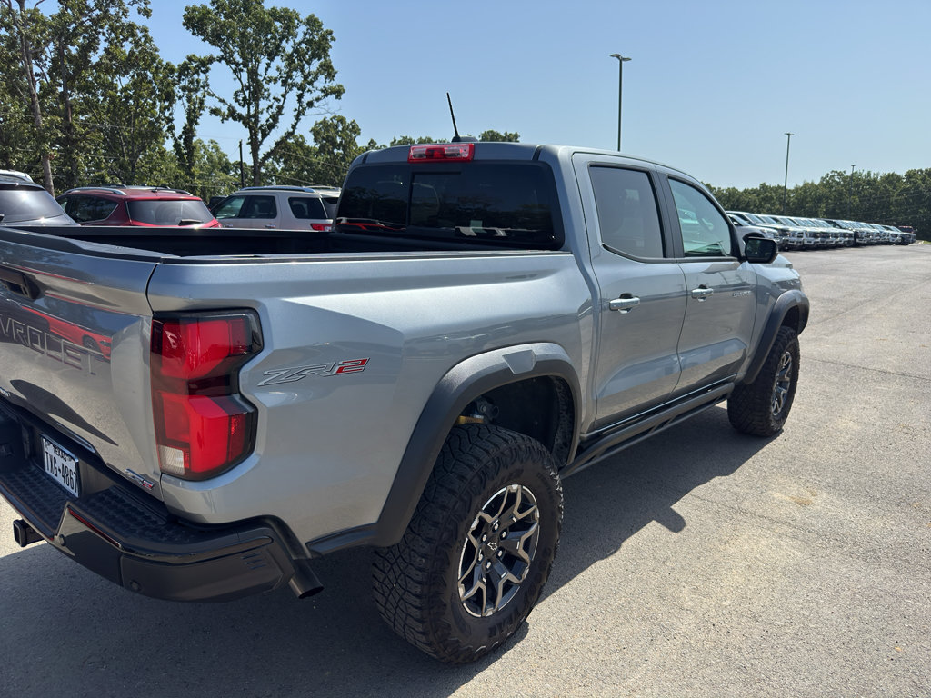 Used 2023 Chevrolet Colorado ZR2 w/ ZR2 Convenience Package III AWD/4WD image 5