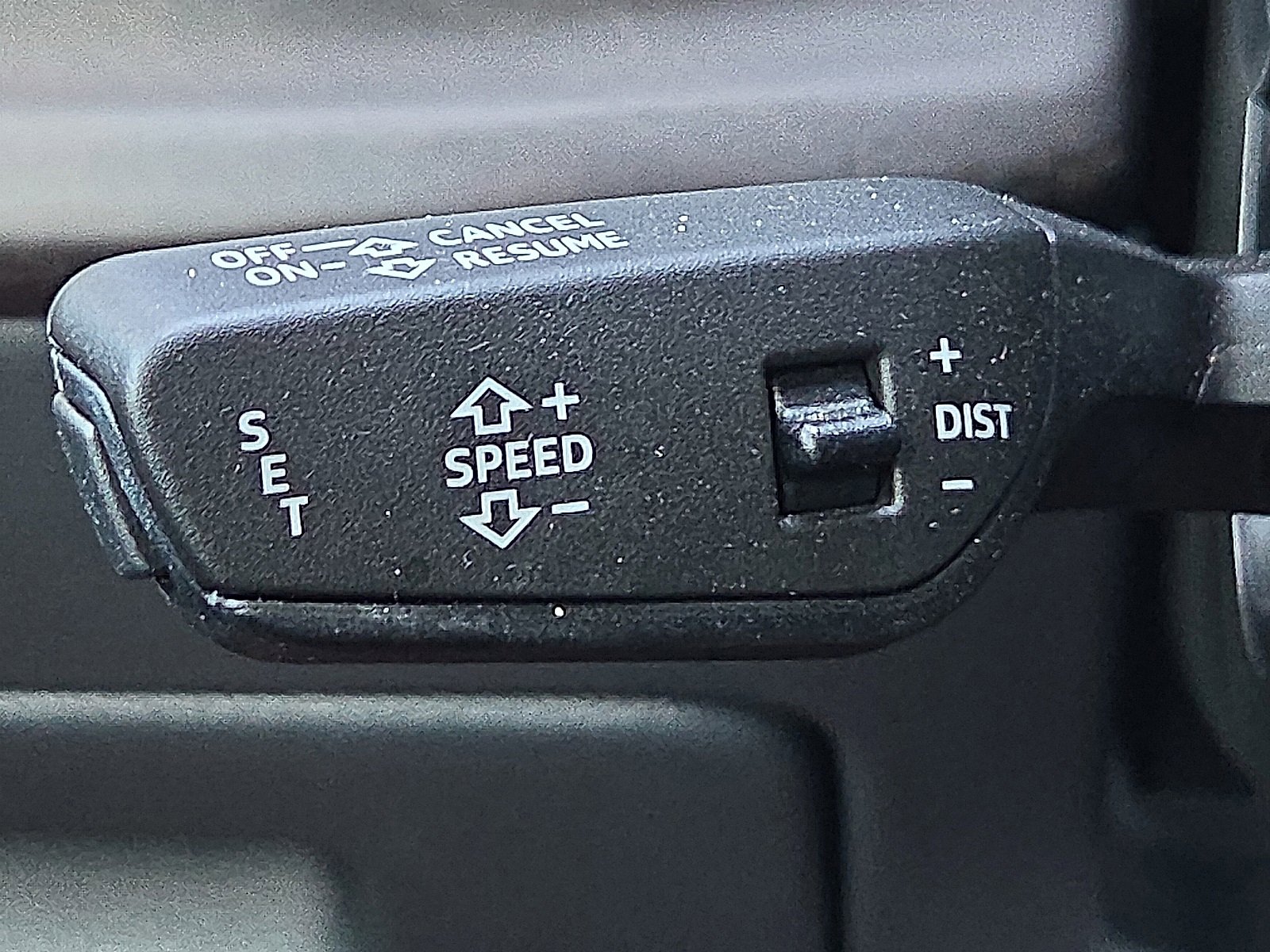 Used 2022 Audi Q8 Premium Plus image 21