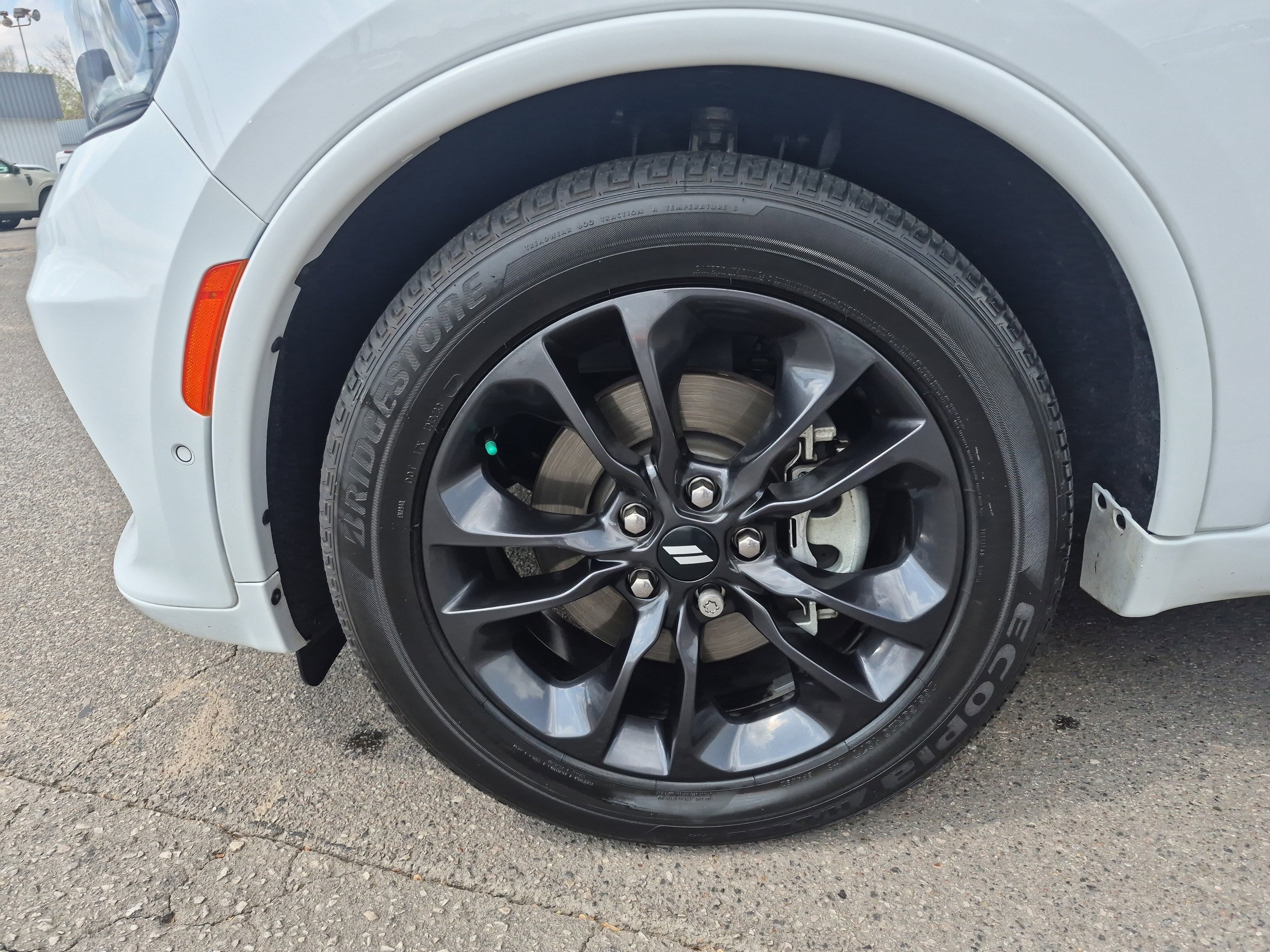 Used 2025 Dodge Durango R/T AWD/4WD image 9