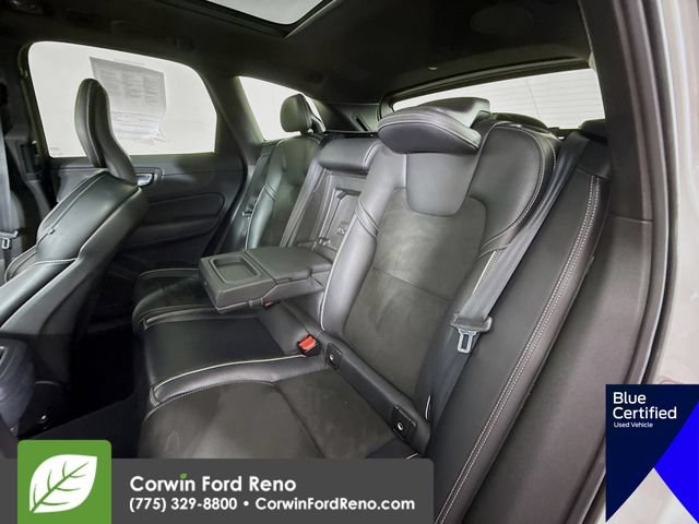 Used 2019 Volvo XC60 T5 R-Design w/ Protection Package Premier FWD image 28