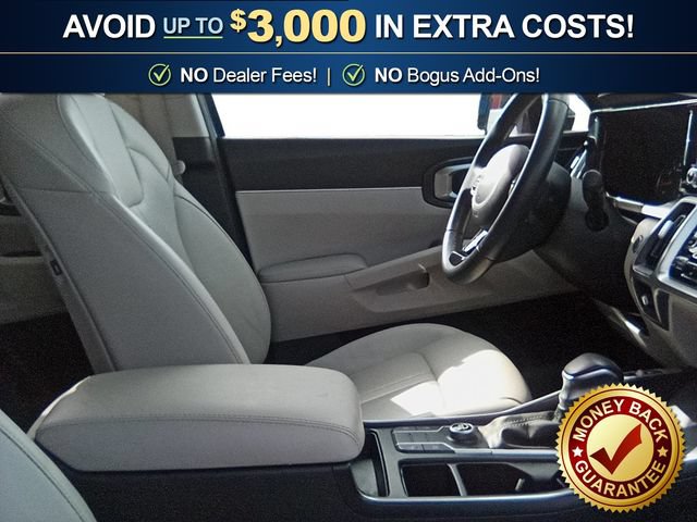 Used 2023 Kia Sorento S w/ Panoramic Sunroof Package FWD image 22