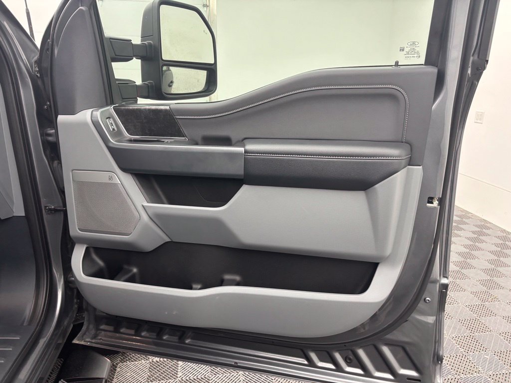 Certified 2023 Ford F250 XLT w/ XLT Premium Package AWD/4WD image 30