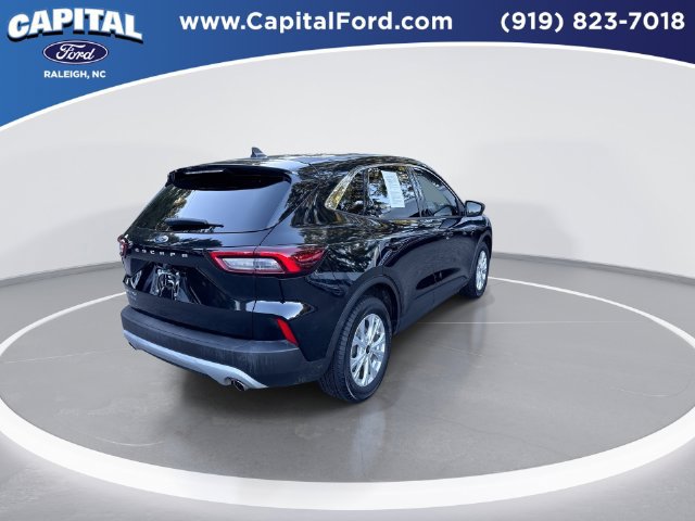 Certified 2023 Ford Escape Active FWD image 8