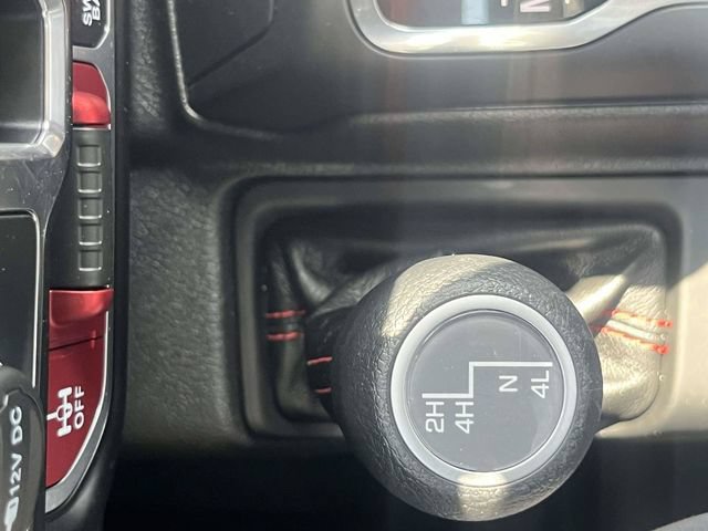 Used 2023 Jeep Wrangler Unlimited Rubicon w/ LED Lighting Group AWD/4WD image 31
