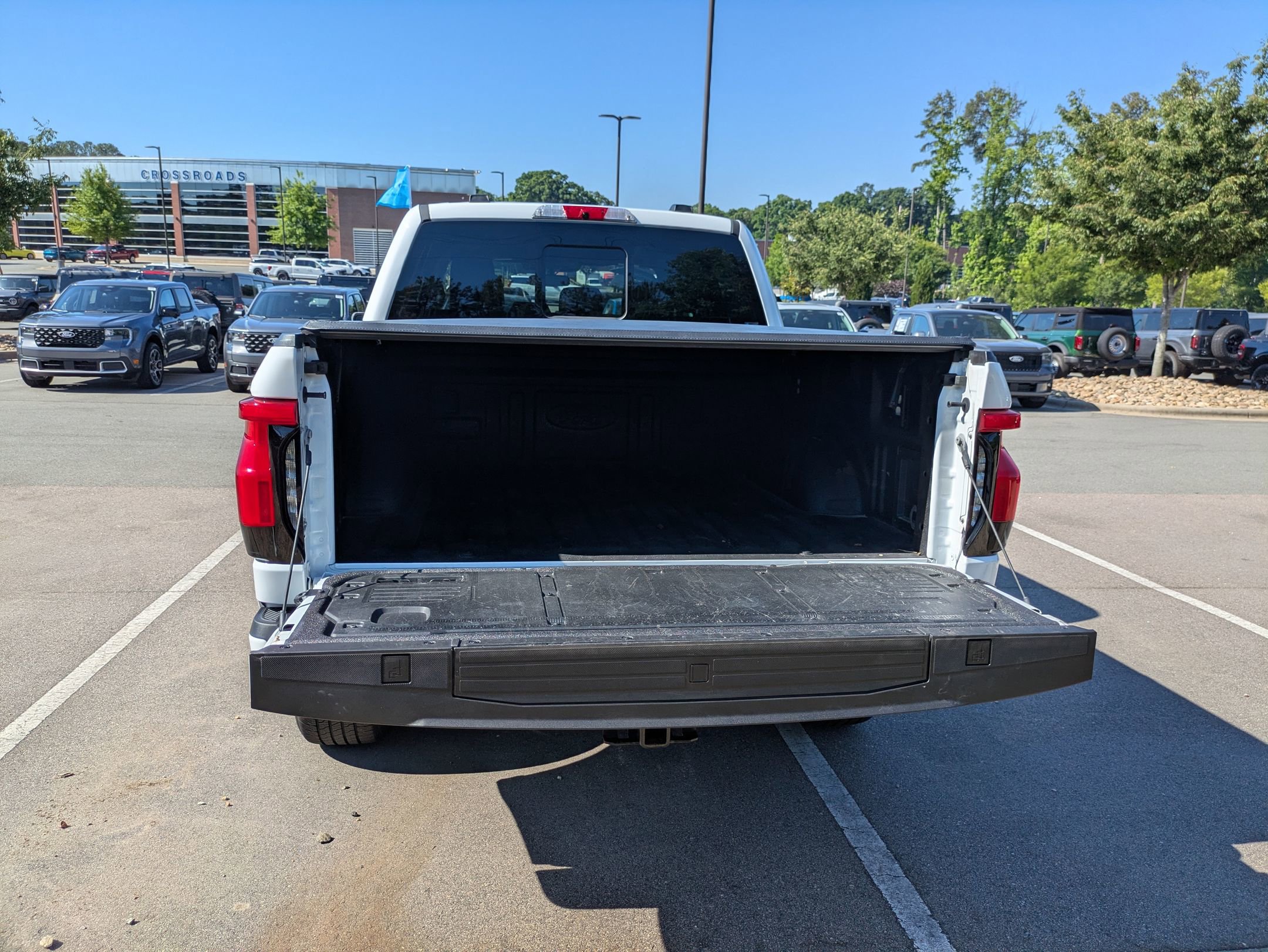 Certified 2025 Ford F150 Lightning Lariat AWD/4WD image 36