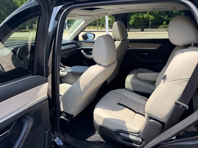 Used 2024 MAZDA CX-90 3.3 Turbo w/ Preferred Plus AWD/4WD image 26