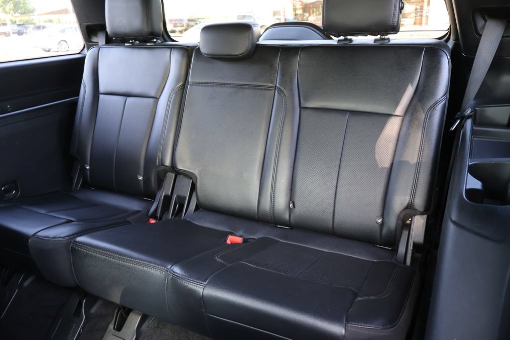 Certified 2020 Ford Expedition XLT w/ Equipment Group 202A RWD image 29