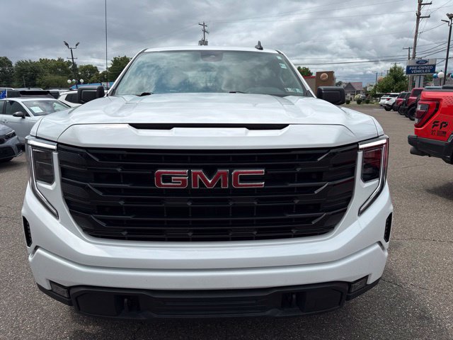 Used 2025 GMC Sierra 1500 Elevation AWD/4WD image 3