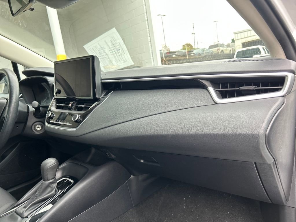Used 2024 Toyota Corolla LE image 14