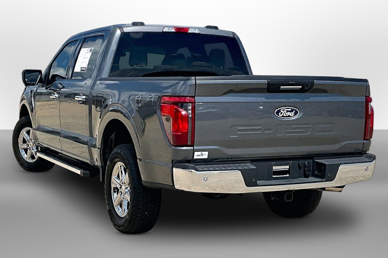 Certified 2024 Ford F150 XLT w/ Mobile Office Package AWD/4WD image 10