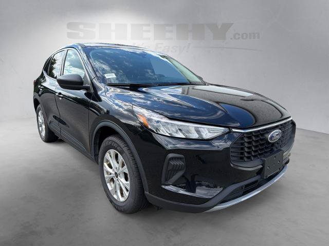 Certified 2024 Ford Escape Active AWD/4WD image 2