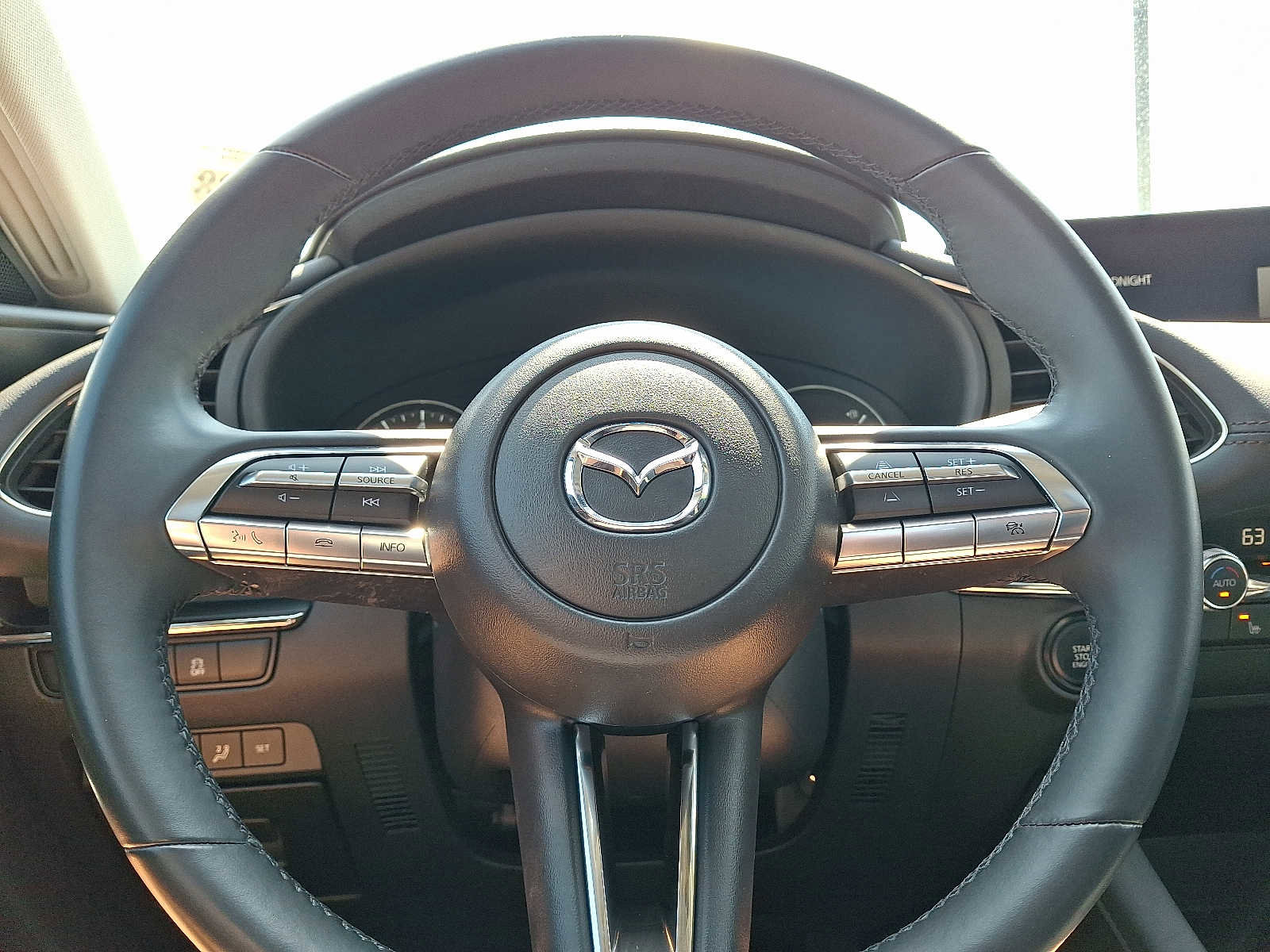 Used 2023 MAZDA MAZDA3 s FWD image 20