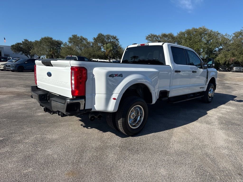 Certified 2024 Ford F350 XLT image 7