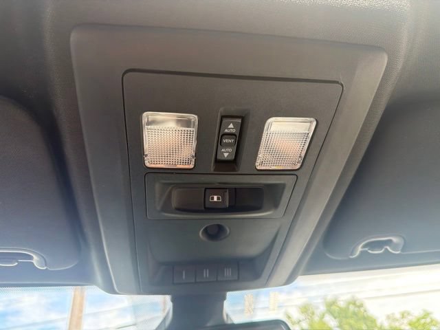 Used 2023 RAM 1500 Warlock AWD/4WD image 44