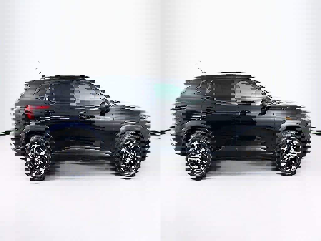 Used 2024 Chevrolet Trax RS w/ Sunroof Package image 6