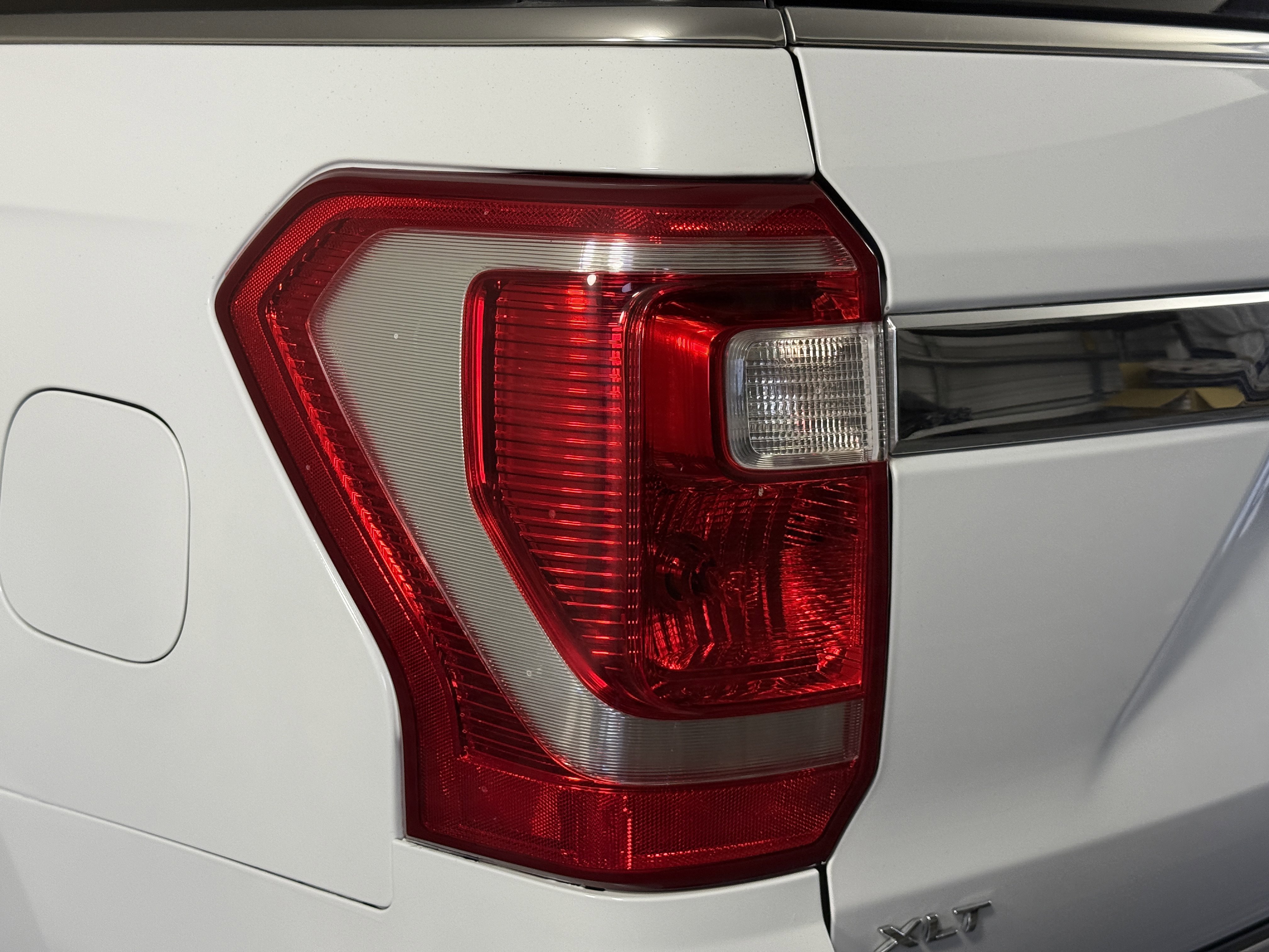 Certified 2020 Ford Expedition XLT image 8