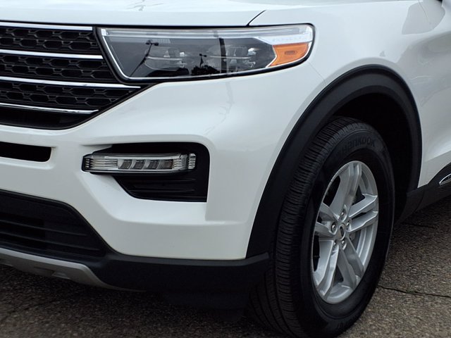 Certified 2024 Ford Explorer XLT w/ Equipment Group 202A AWD/4WD image 30