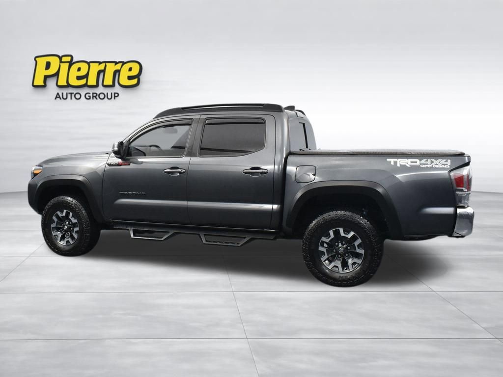 Used 2023 Toyota Tacoma TRD Off-Road image 2