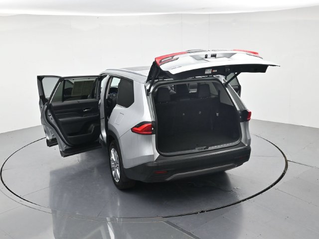 Used 2024 Toyota Grand Highlander AWD image 41
