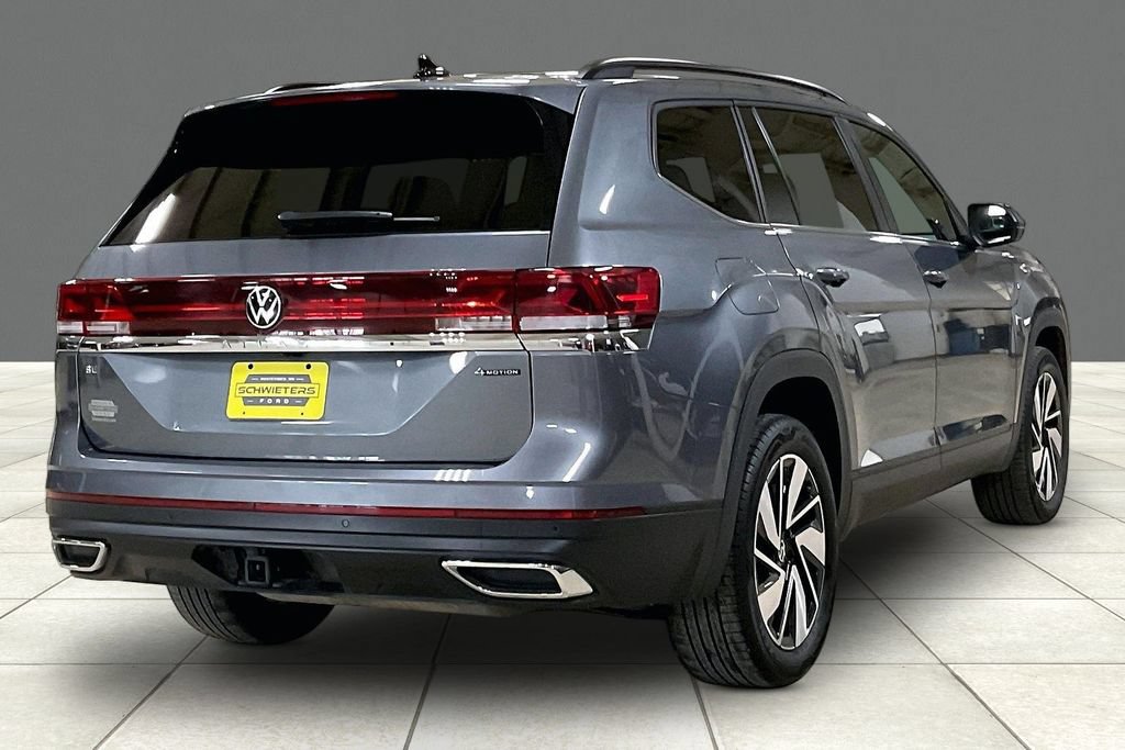 Used 2025 Volkswagen Atlas SE AWD/4WD image 12