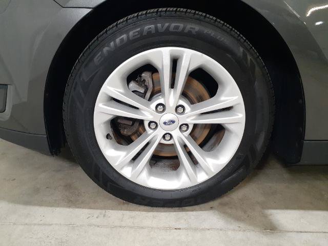 Certified 2019 Ford Taurus SE FWD image 8