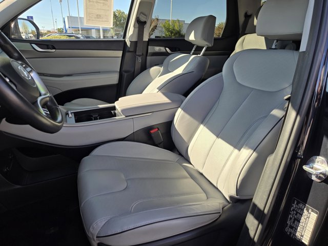 Used 2024 Hyundai Palisade SEL w/ Premium Package FWD image 18