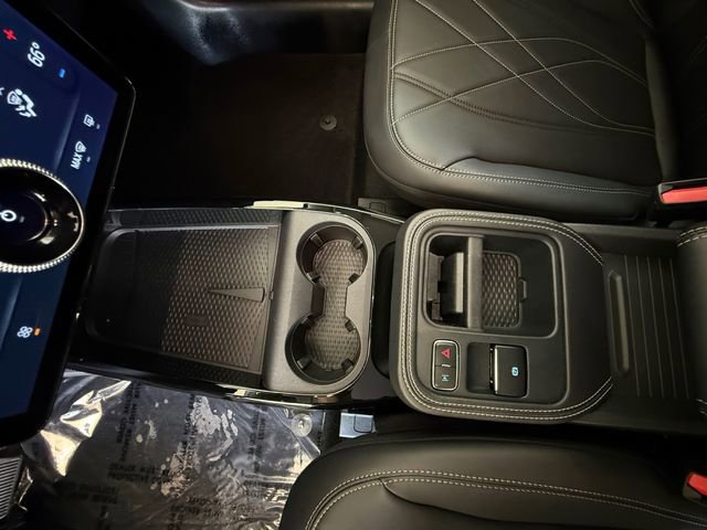 Certified 2025 Ford Mustang Mach-E Select RWD image 22