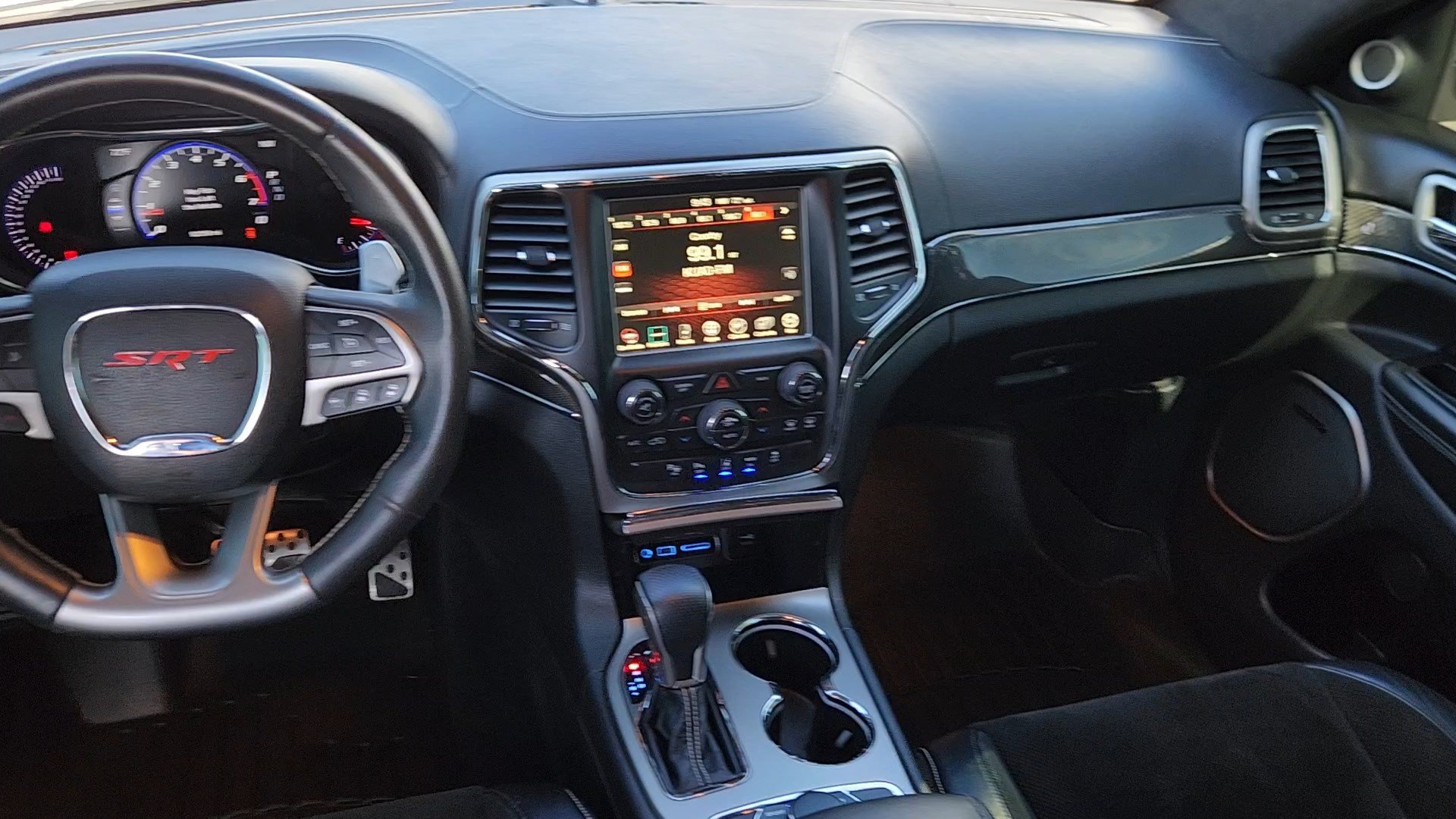 Used 2017 Jeep Grand Cherokee SRT AWD/4WD image 33
