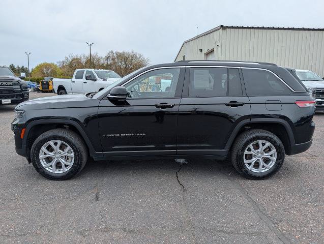 Used 2023 Jeep Grand Cherokee Limited AWD/4WD image 8