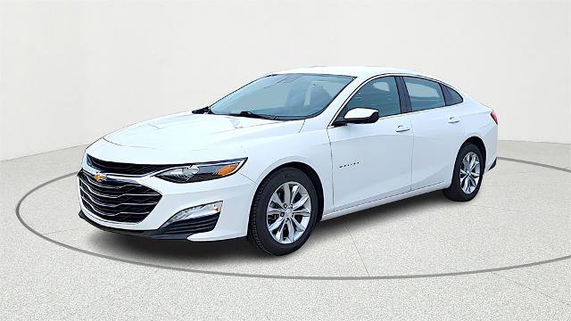 Used 2024 Chevrolet Malibu LT image 3